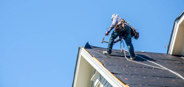 Best Roofing Contractors for Homes  in Country Clu, FL